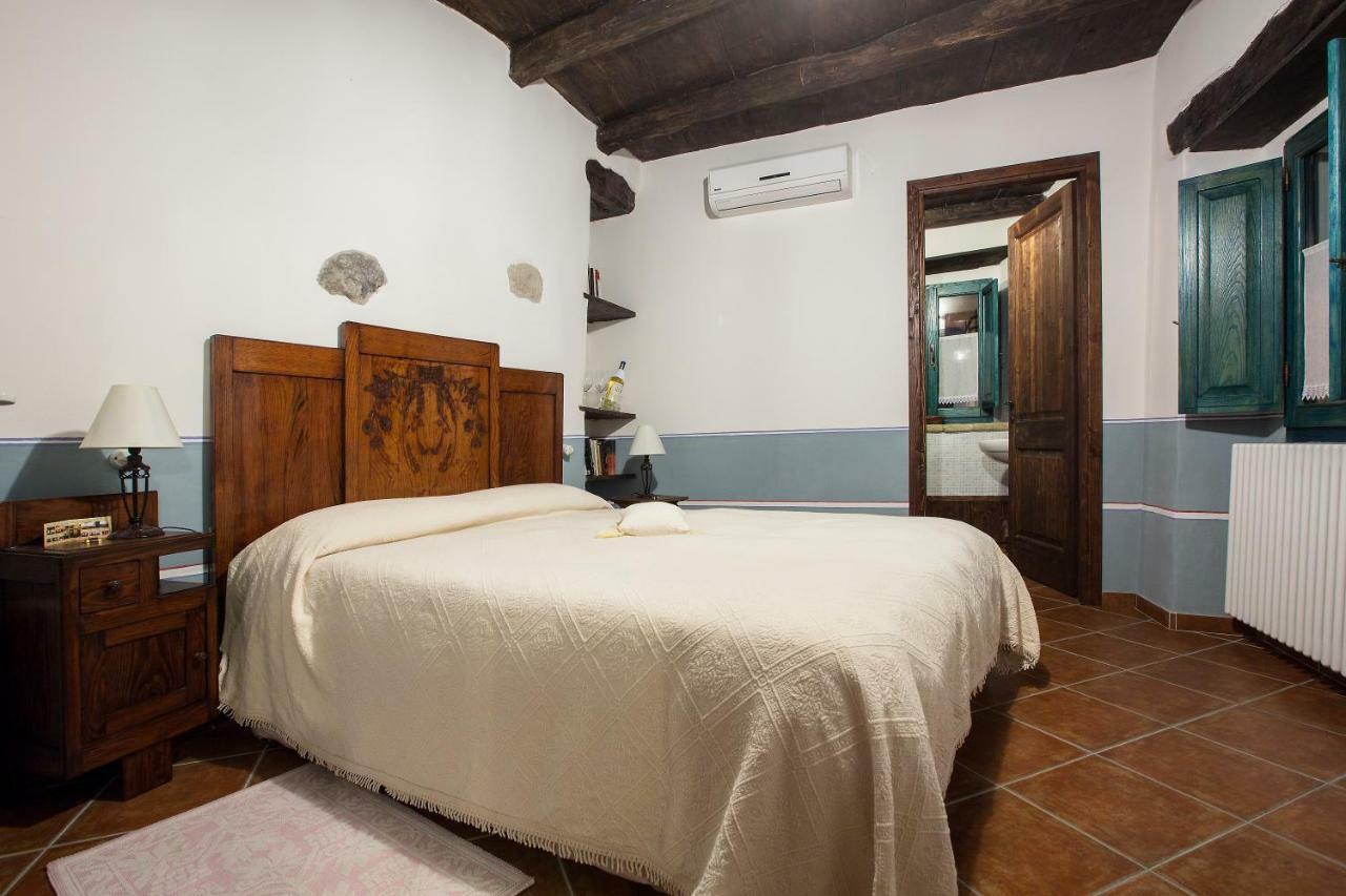 B&B Charme Sa Pardina Orroli Екстер'єр фото