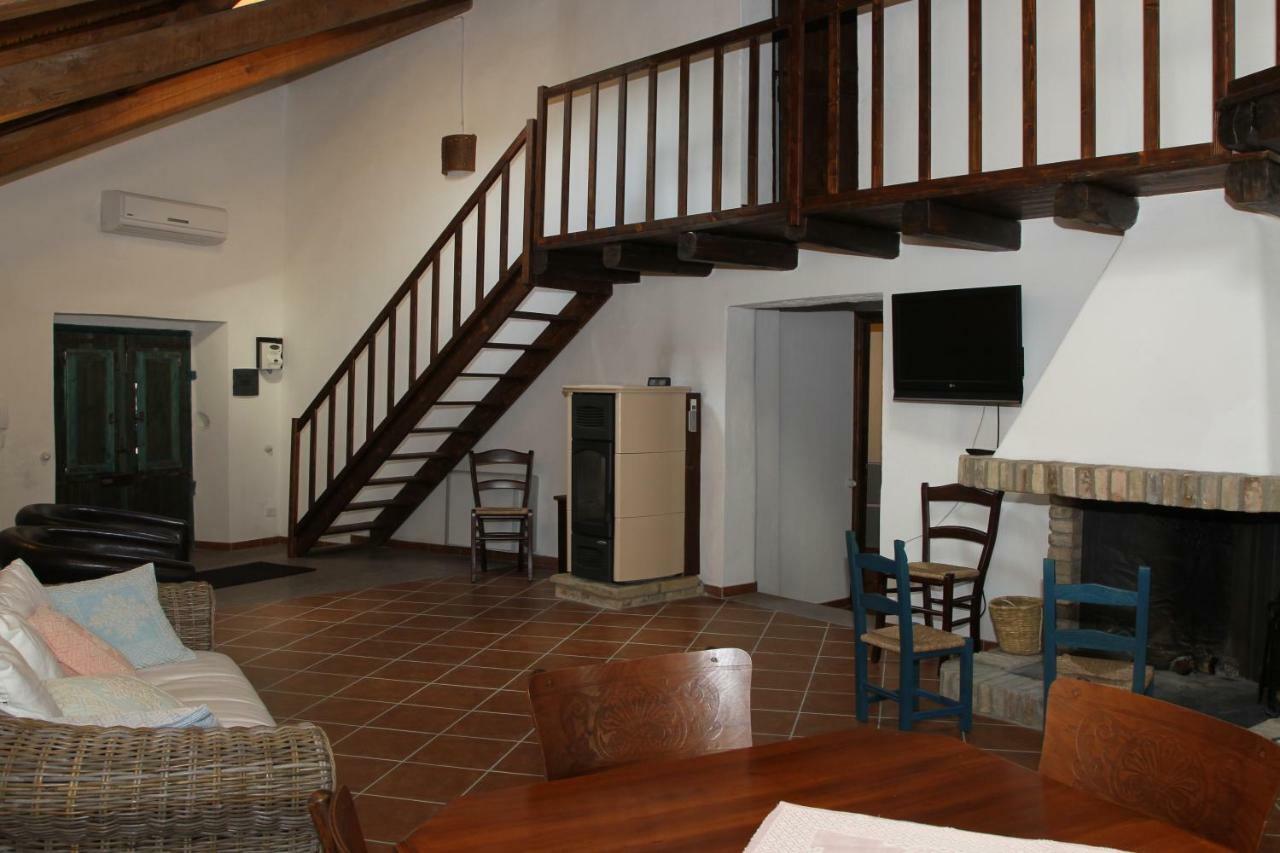 B&B Charme Sa Pardina Orroli Екстер'єр фото