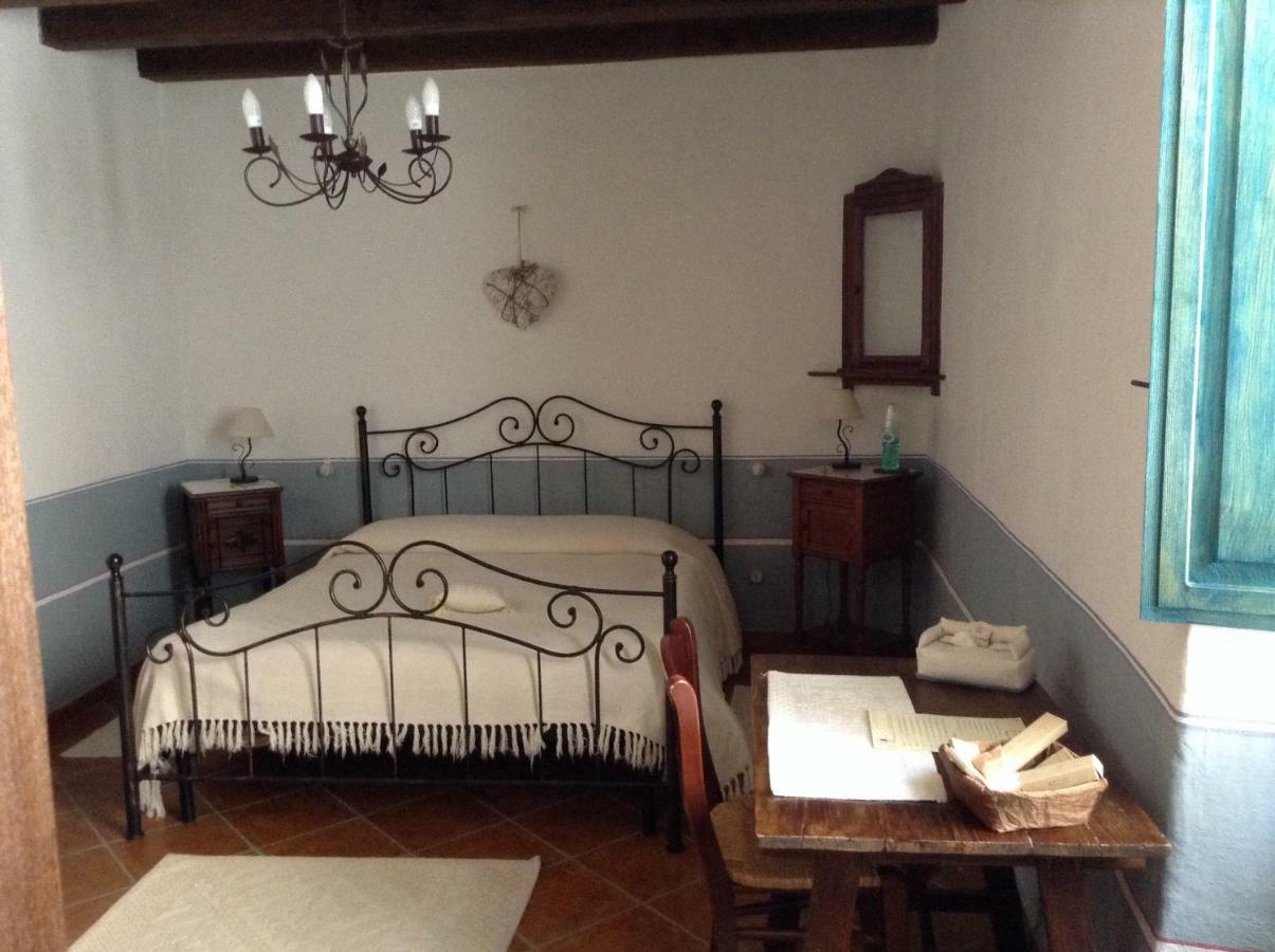 B&B Charme Sa Pardina Orroli Екстер'єр фото